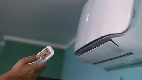 Air conditioning ignition with remote control. Stock Footage 139521530