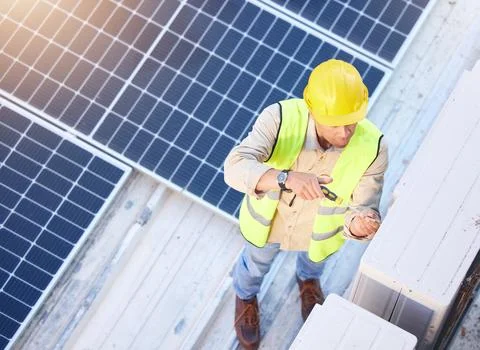 Air conditioning, technician or engineer on roof for maintenance, building or Fotos de archivo