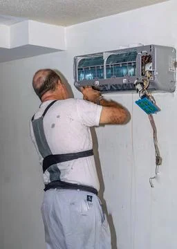 Air conditioning technician Stock Photos