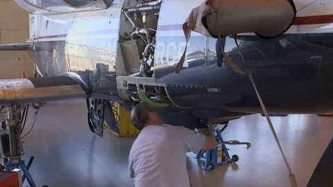 Air Force Mechanics Work On T-6 Texan Aircraft 13 스톡 동영상 127995376