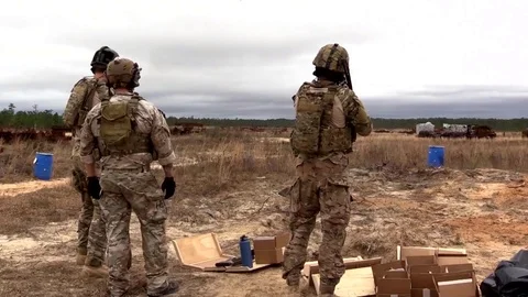 Air Forces, Soldiers practice shooting skills Video stock 121890967