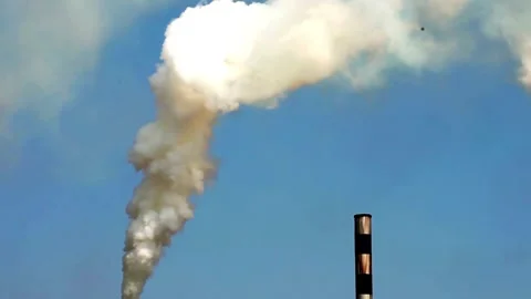 Air pollution from industry chimney smoke footage HD 스톡 동영상 336564521