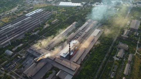 Air pollution from the plant Stock Footage 168947254