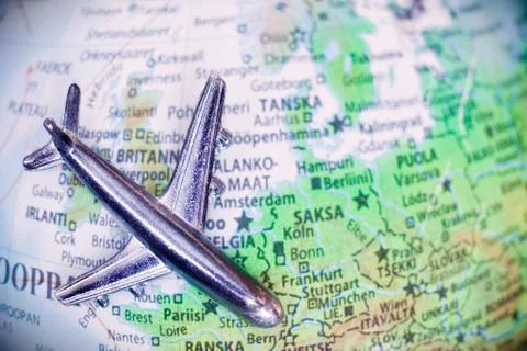 Air traffic on the map Fotos de archivo