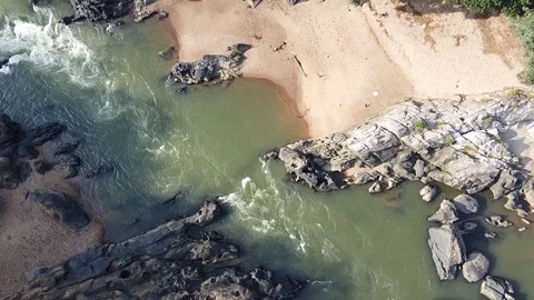 Air-view river from top Vidéo 125059073