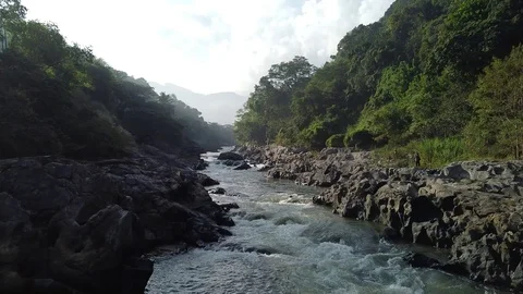 Air-view water stream Vidéo 125058637
