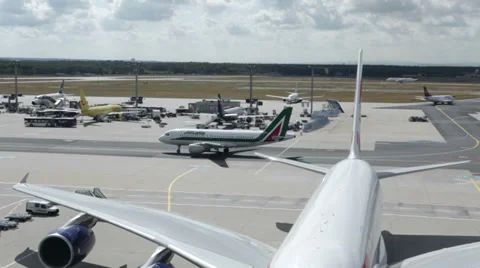 Airbus A319 Alitalia Stock Video Pond5