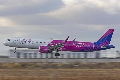 Airbus A321 Stock Photos