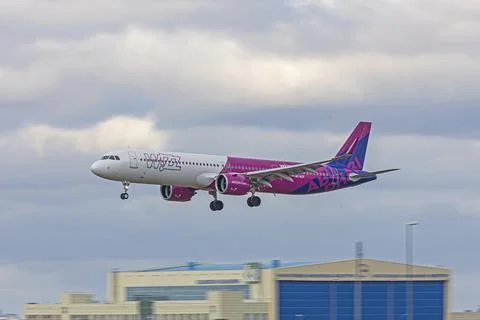 Airbus A321 Stock Photos