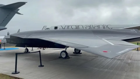 Airbus new Wingman concept displayed at Farnborough Airshow. Vídeo Stock 341325301