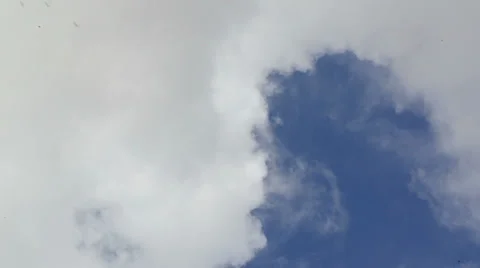 Aircraft crossing the sky Video stock 34078792