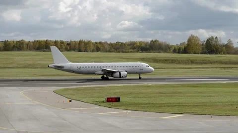 An aircraft moves on the runway Stock Footage 289130414