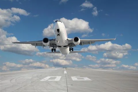Aircraft taking off Stock Photos