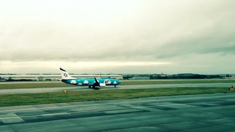 Aircraft traffic timelapse Stock Footage 85502027