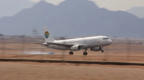 Airfield Video stock 952492