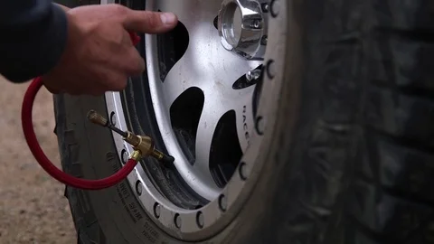 Airing Down Offroad Tires Vidéo 72864996