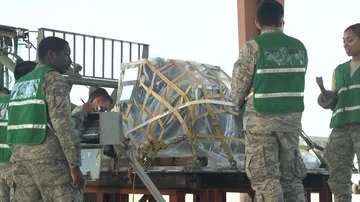 Airmen checking pallet delivery during Cargo Deployment Function Stock Footage 85840454