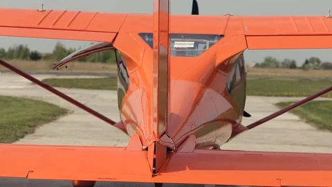 Airplane on the airfield Video stock 83384300