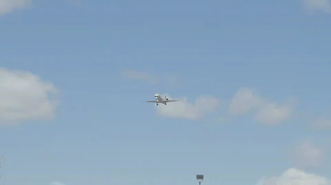 Airplane On Approach HD Stock Footage 701377