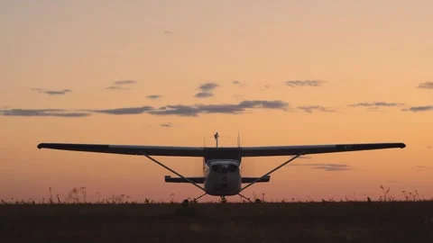Airplane on the field Stock-Footage 274095012