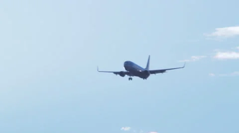 Airplane flight Stock Footage 34661581