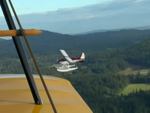 Airplane Video stock 11352637