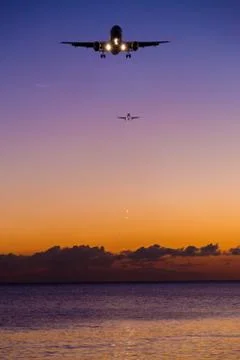 Airplane gliding Foto stock