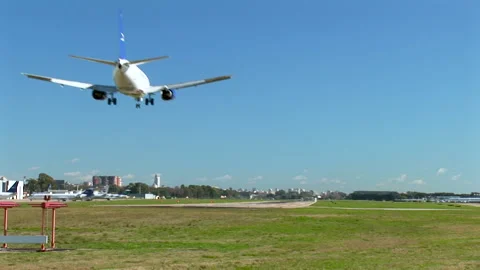 Airplane landing 01 Video stock 133615430