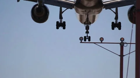Airplane Landing 動画素材 5503986