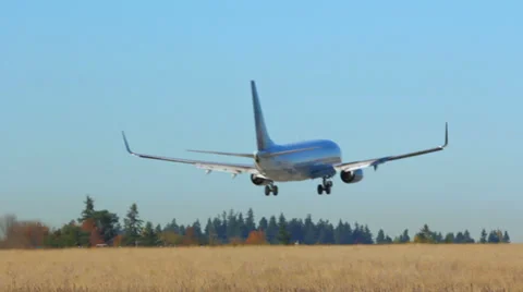 Airplane Landing Stock Footage 31821307