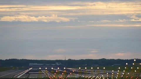 Airplane landing Stock Footage 76572480