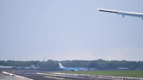 Airplane landing Stock Footage 84790235