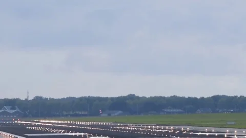 Airplane landing Stock Footage 84790273