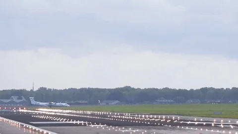 Airplane landing Stock Footage 84790297