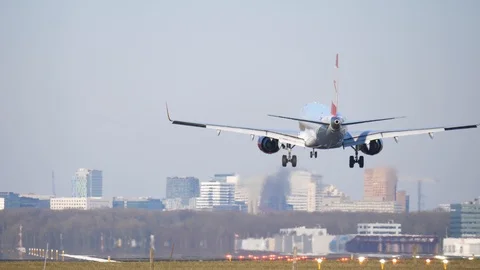 Airplane landing Stock Footage 88437152
