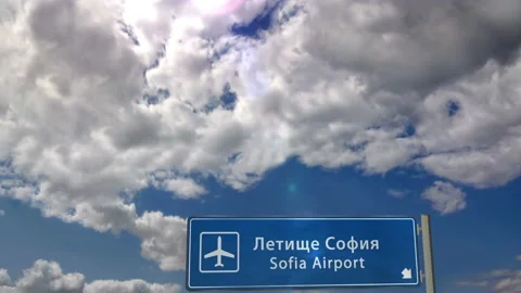 Airplane landing at Sofia 스톡 동영상 127743121