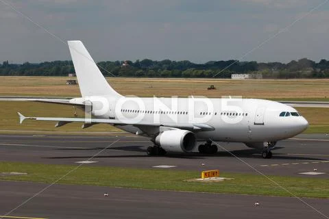 Airplane Stock Photos
