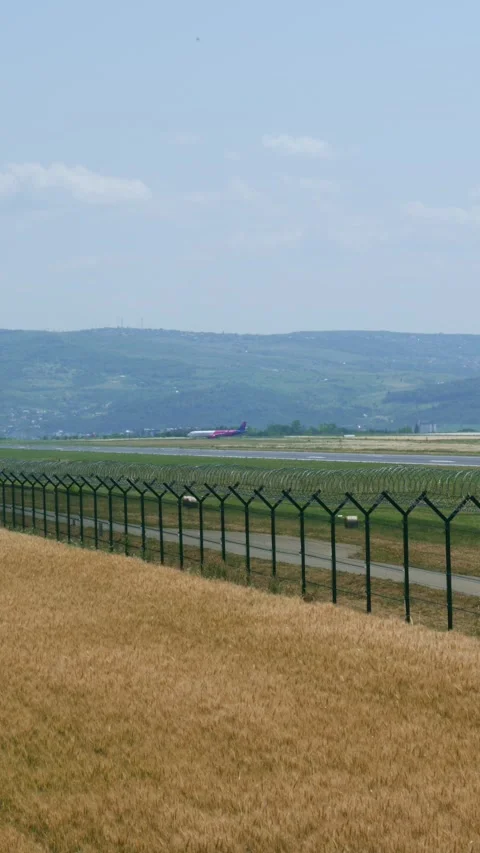 Airplane preparing to enter the runway for takeoff. Stock Footage 257018276