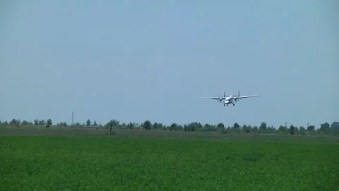 Airplane ready to fly for takeoff Stock Footage 137073629