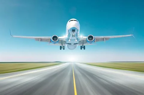 Airplane split-scimitar wing flying departure landing speed motion on a runwa Fotos Stock