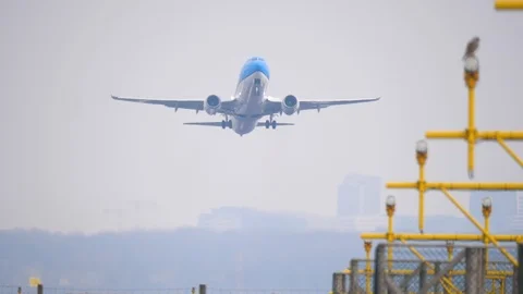 Airplane take off Stock Footage 86868800