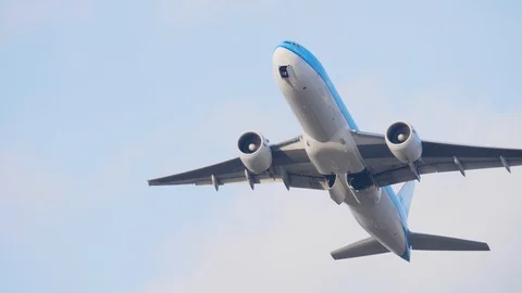 Airplane take off Stock Footage 88889543