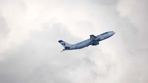 Airplane take off Video stock 89045863