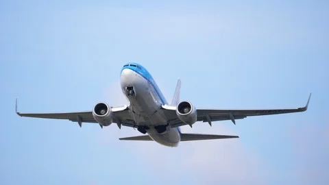Airplane take off Video stock 89075322