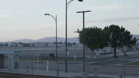 Airplane Take-off Sunset Slow Motion 4K 库存影片 138233487