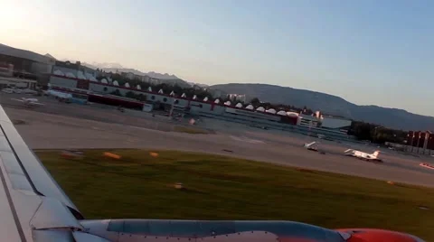 Airplane takeoff Stock Footage 48527914