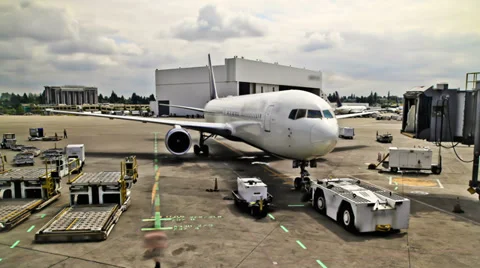 Airplane Time Lapse At Gate Stock Footage 31821647