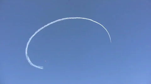 Airplane writing in the sky Video stock 88998