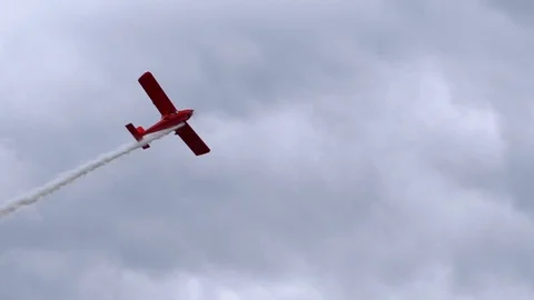 Airplanes with a demonstration of aerobatics Stock Footage 80433698