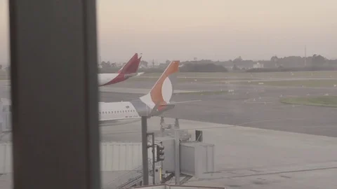 Airport Vídeos de archivo 85276470